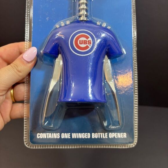 MLB Chicago Cubs NEW Jersey Winged Wine Opener by Boelter - Picture 4 of 8